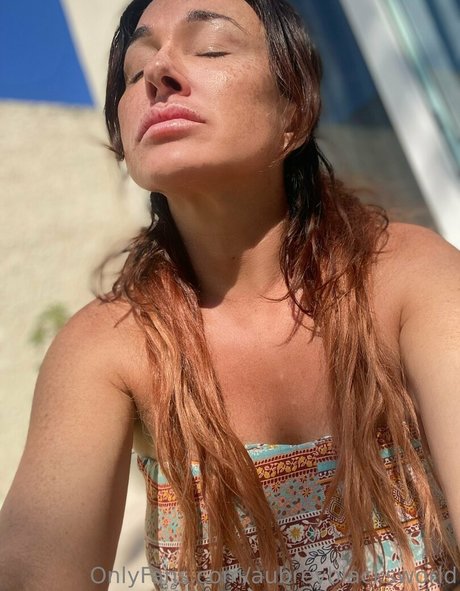 aubreyblacksworld erotic actress img