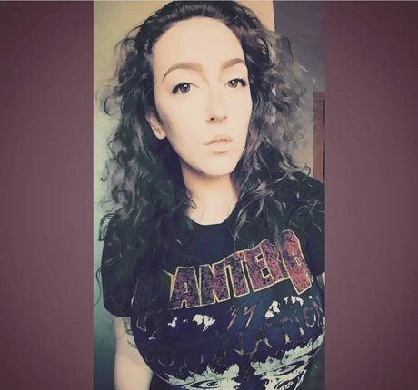 etidsteaz29 porn model pic