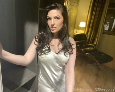 gfe sophie model pornographic archive