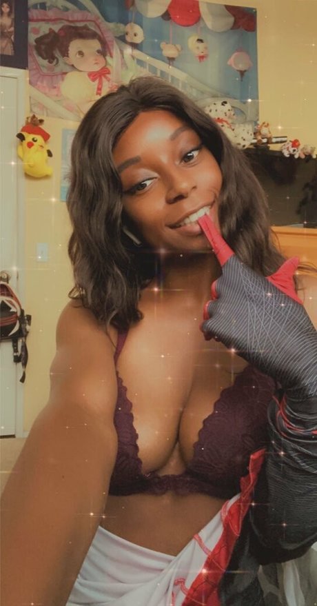 misskrisskosplay Quick model image