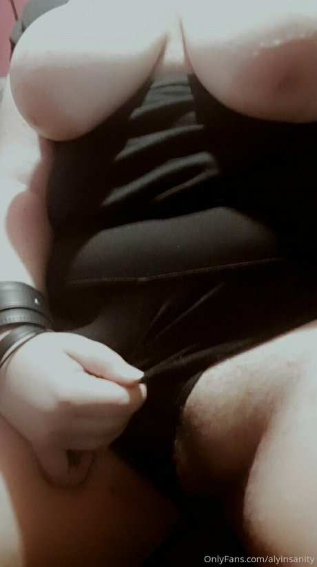 amy insanity exclusive model pics