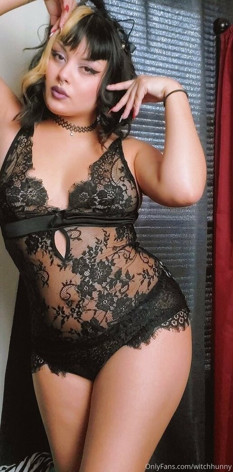 witchhunny star nudes photos