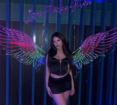 Tamara Rose Zidan beautiful star images