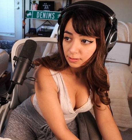 Denims hot pornstar photos