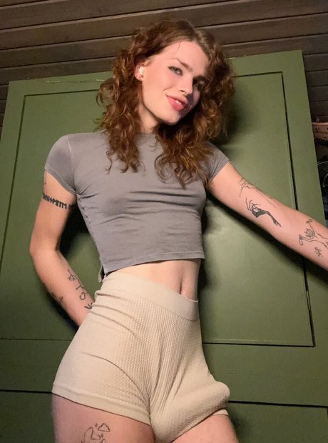 estreetcar pornstar adult pic