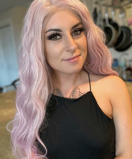 thick milf onlyfans adult galleries