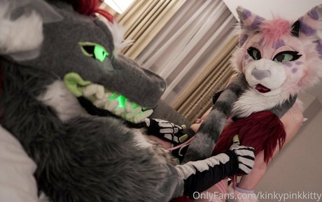 kinkypinkkitty pornstar adult pics
