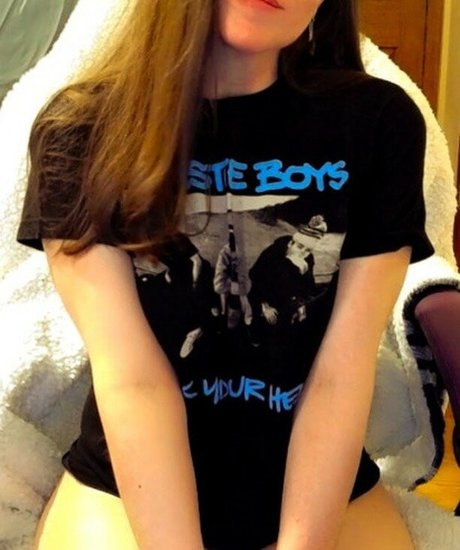 Molly Nova Profile pic