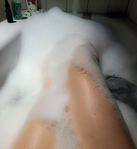 aprilrosefree adult model archive