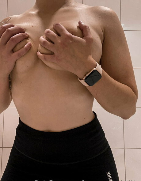 brown eyed kitty pornstar hd pics