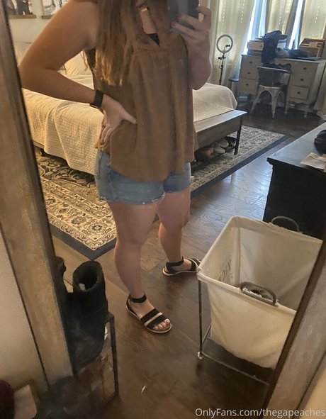 hotwife peachesfree star galleries