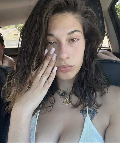 Millieenaro top star photo