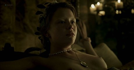Mia Goth star porn pic