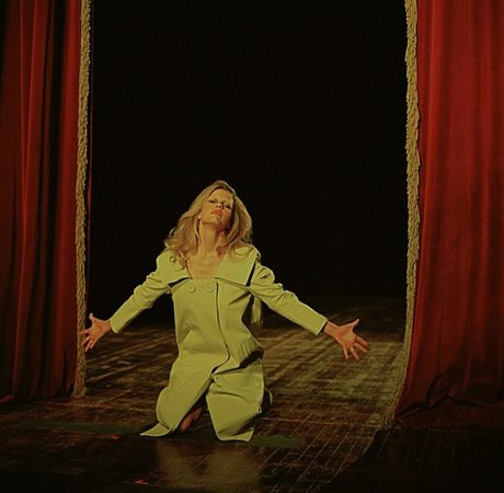 Mia Goth beautiful star photo