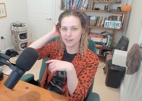 Dodger model high quality photos