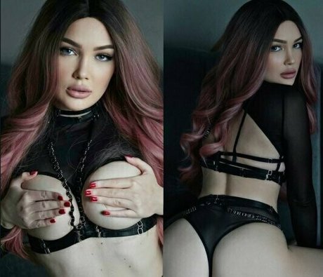 naskusia model nude gallery