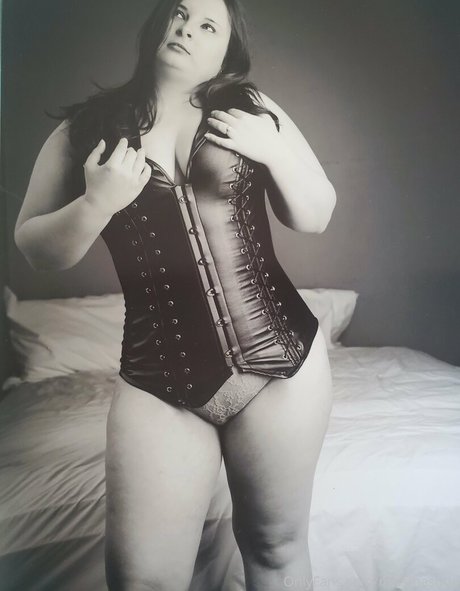 missmasque model porn pic