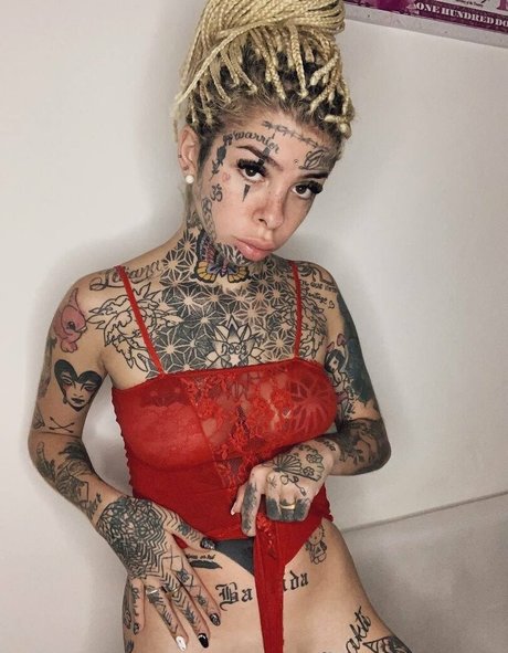 nicoleauclairfree sexy star picture