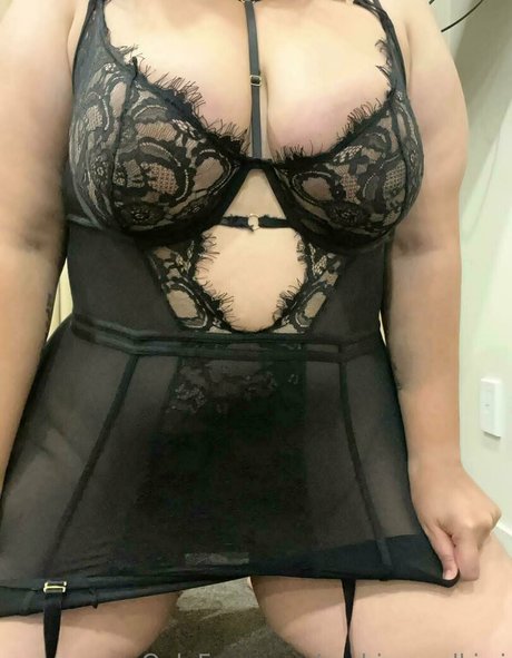 arabianandkiwi model hot pictures