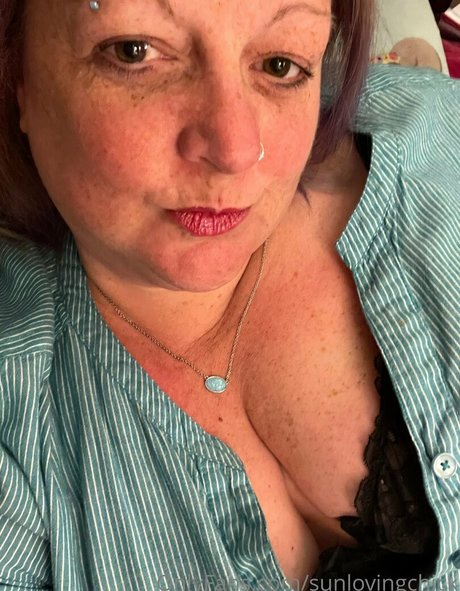 sunlovingchick erotic actress pics