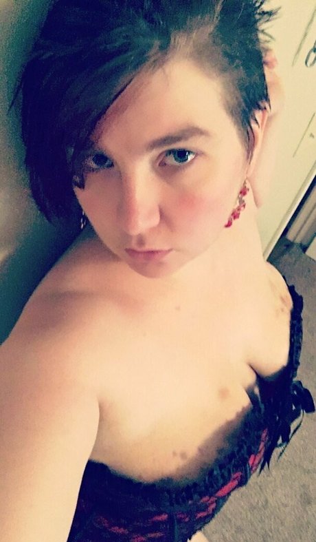 taylorpayn sex model photo