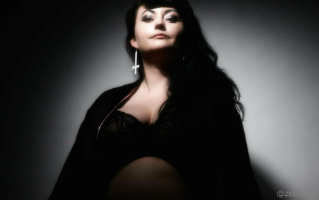 payzeta nudes actress image