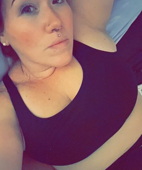 Michele Moon model nice images