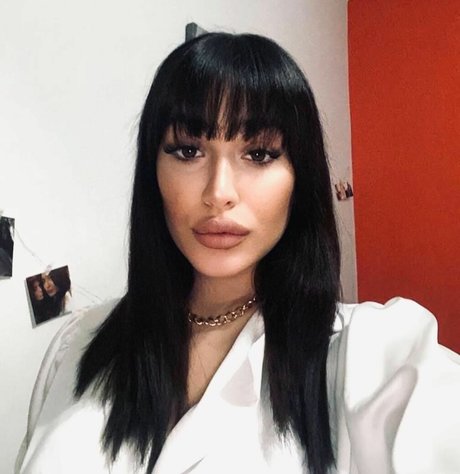 Rita Senatore pretty model img