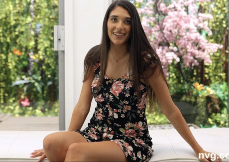 Aria Sloane pornstar high quality galleries