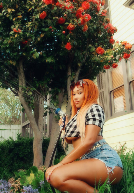 yungmedusa7 pornstar hd picture