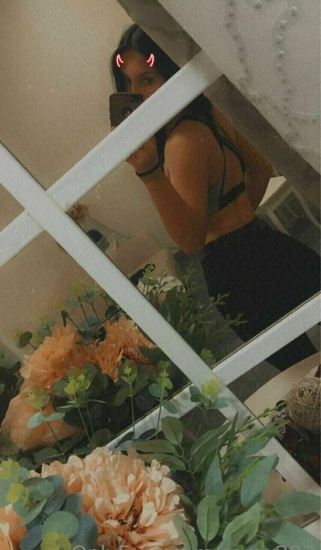 samy203 model art gallery