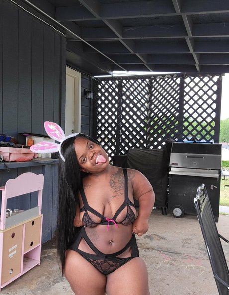 big tits bikini onlyfans sex image