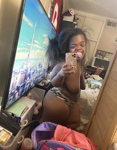 petite bbc onlyfans nudes pics