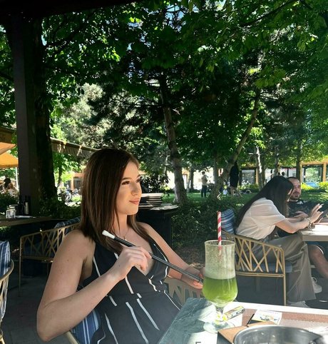 busty ebony onlyfans xxx photos