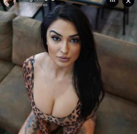 Pinkgeek best model pics