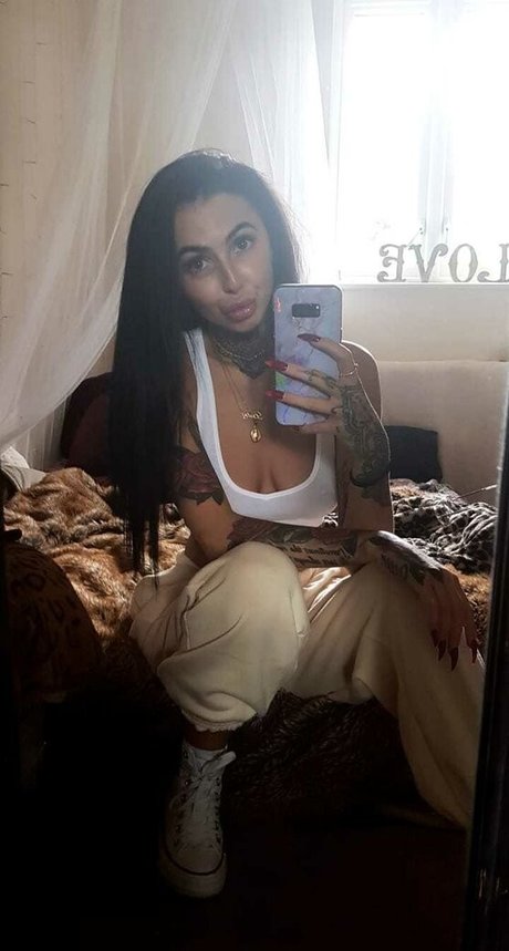 Hollie Stafford star naked photos