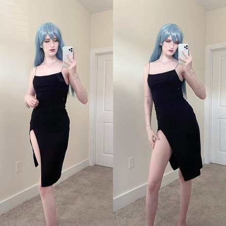 HazelFig star naked image