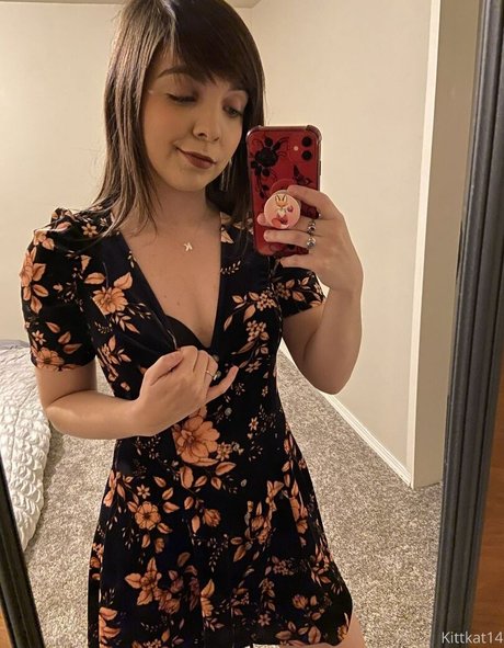 Kittkat14 pornstar naked pictures