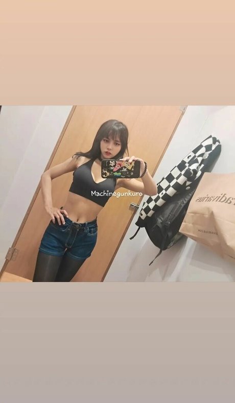 Kuro Emma best model pic