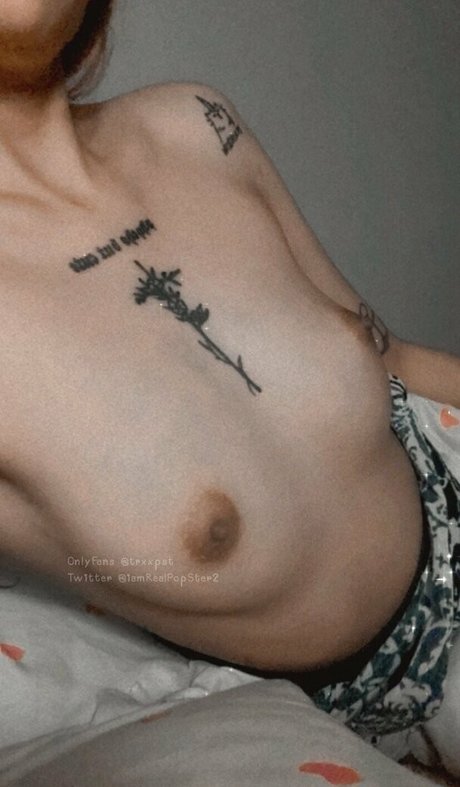 iampopster pornstar nude photos