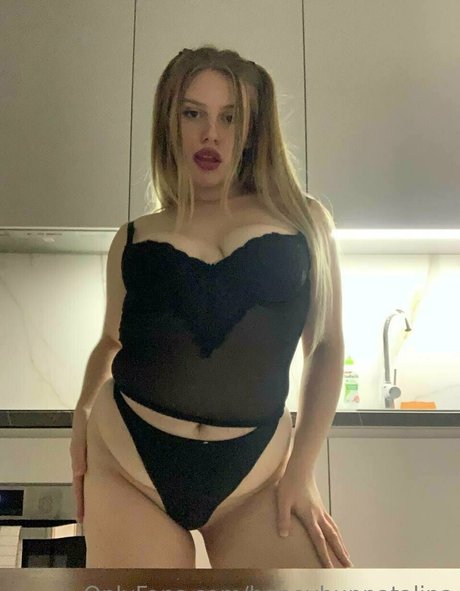 Talisnova pornstar pretty pics