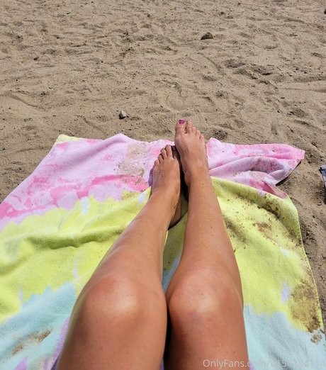 thinbitch925 art model photos