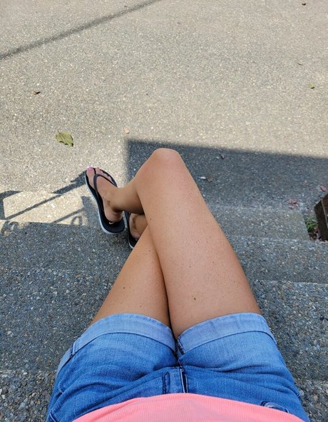 thinbitch925 pornstar hd picture