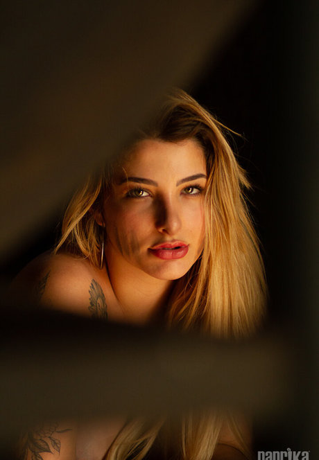 Victoria Foglia erotic pornstar image