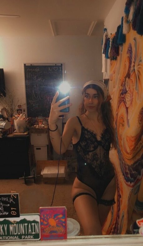 Unholynun star nude galleries