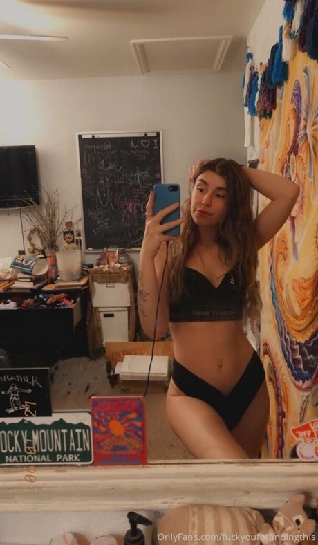 Unholynun pretty star pic