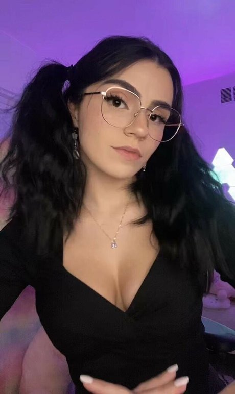 Oxythoughtin pretty actress gallery