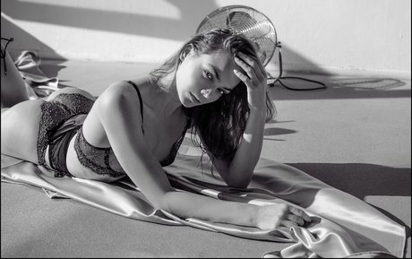 ineedmary art star pic