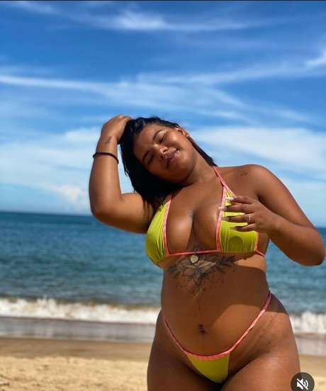 Jasminny Rodrigues star naked image