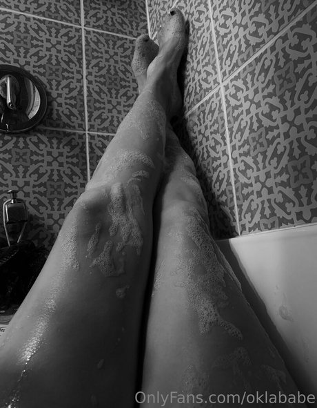 oklababe beautiful model pic